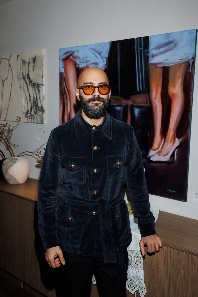 Владимир Акопджанов Владимир Акопджанов