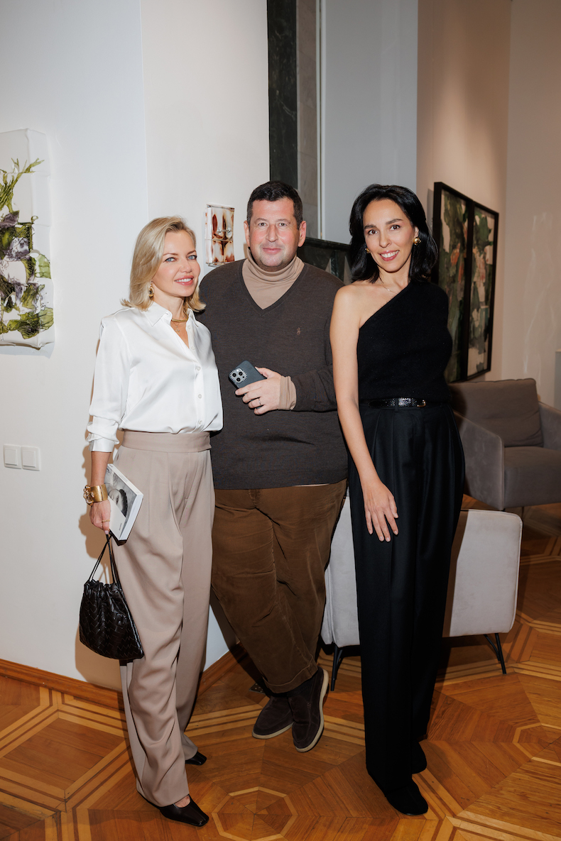 Анна Андронова, Ян Яновский и Софья Троценко Анна Андронова, Ян Яновский и Софья Троценко