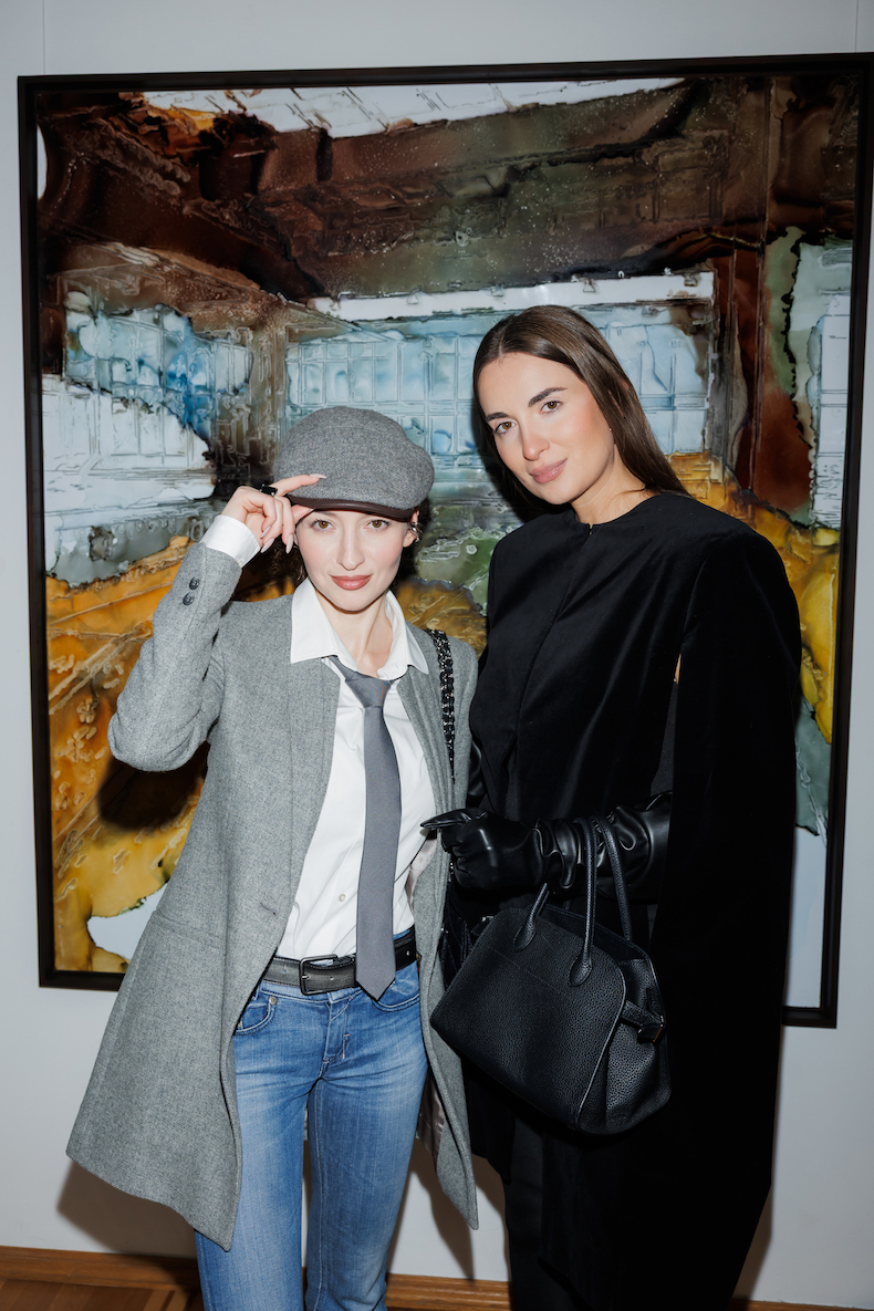 Тамара Коблева и Кристина Левиева Тамара Коблева и Кристина Левиева