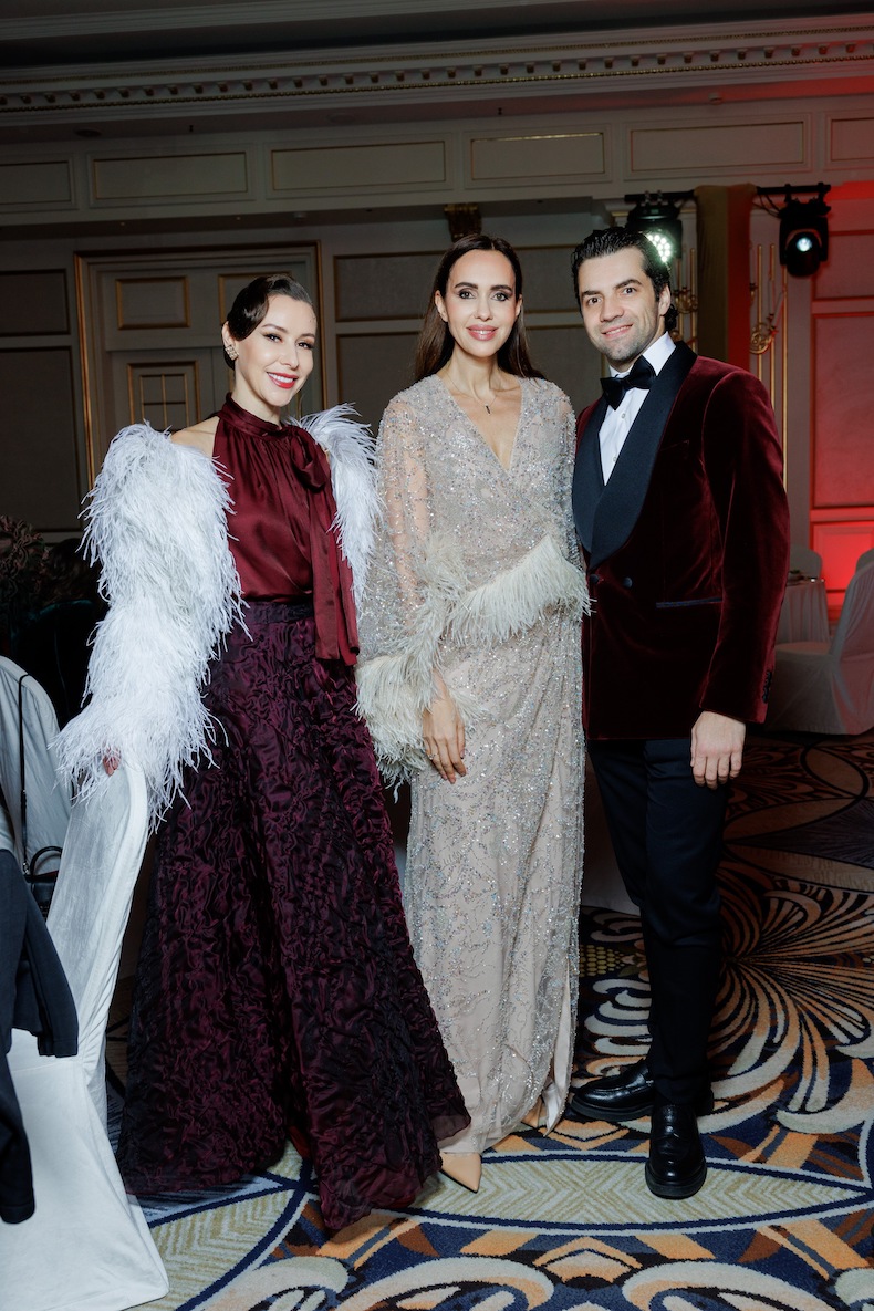 Кристина Кретова, Юлианна Винер и Игорь Цвирко