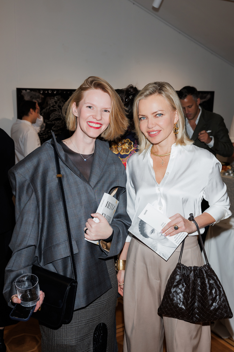 Евгения Попова и Анна Андронова Евгения Попова и Анна Андронова