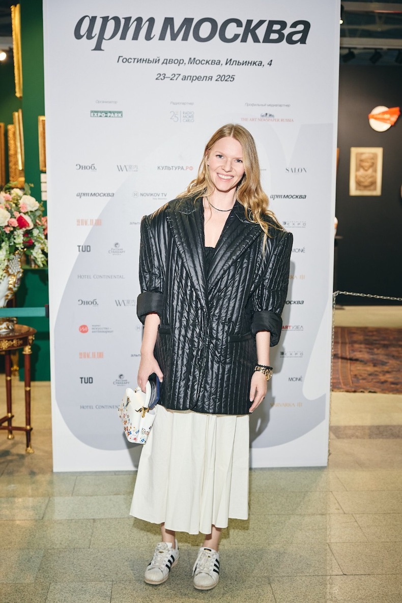 Евгения Попова