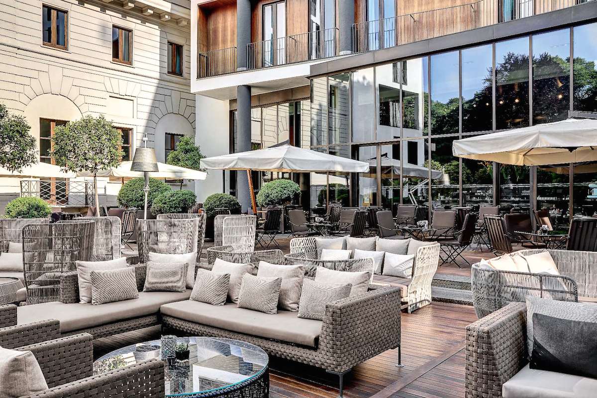 The Vanderlust Bulgari Hotel Milano